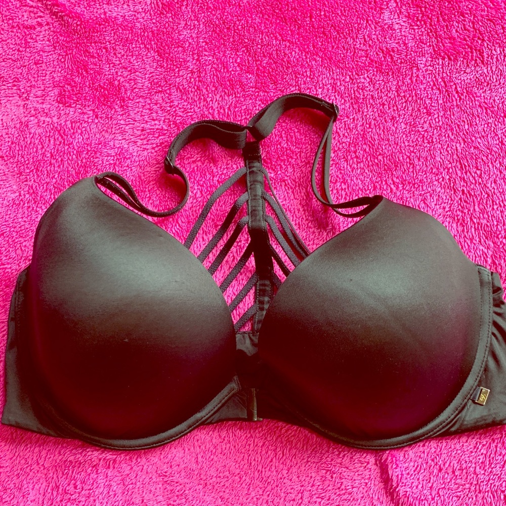 Victoria Secret 36DD bra